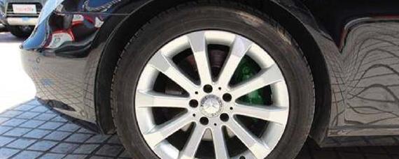 小轿车胎压多少正常