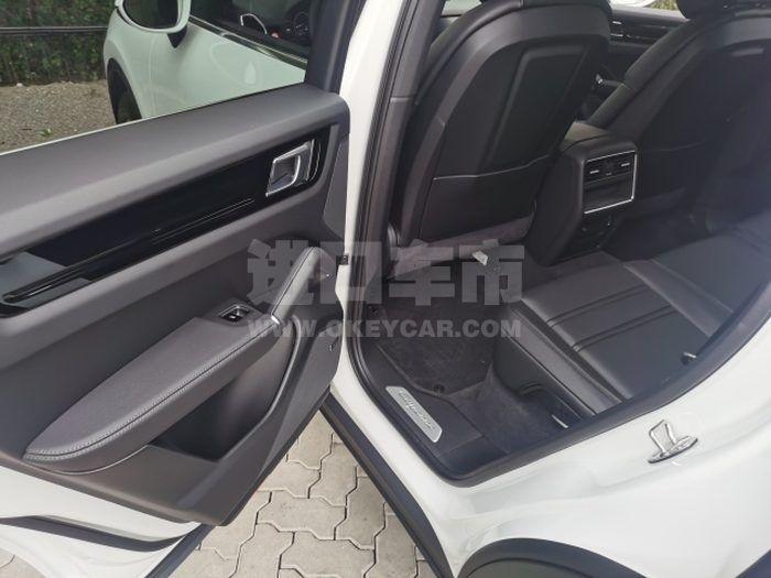 fc94d7e92d1ba1c29d83a2117cd83e71