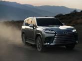 雷克萨斯亮相了全新一代的旗舰SUV，它的名字是LX600，基于TNGA-F平台打造，采用非承载式车身，并且配备自适应悬架，优化了前后...