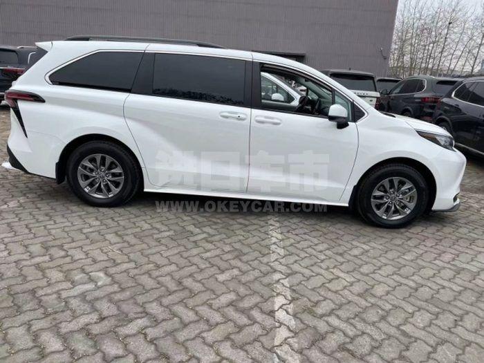 43cf20fdfbc6748362d1ba0d6f27f940