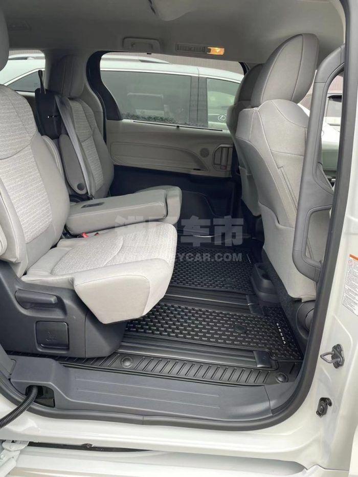 592784adaebbfbfebd759fc7cb9372b2