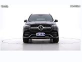 “GLE”三个字母中的“E”代表着GLE级SUV车型与E级轿车共享平台。奔驰GLE450继承了SUV应有的性格。全新奔驰GLE450...