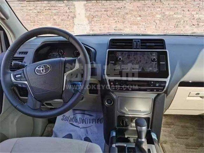 E2E5B8AF62442AD40F3828055C9CD39B1FF13A24_size49_w640_h480