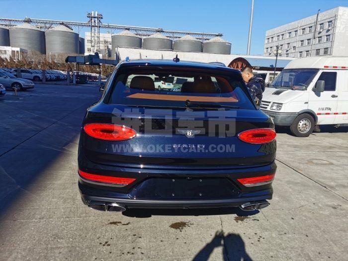 514fa8f816824779d8eeeecbe33a29a8