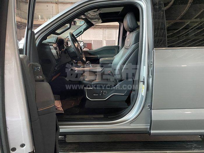 3a989001202e23615ee3e4f4e72bf811