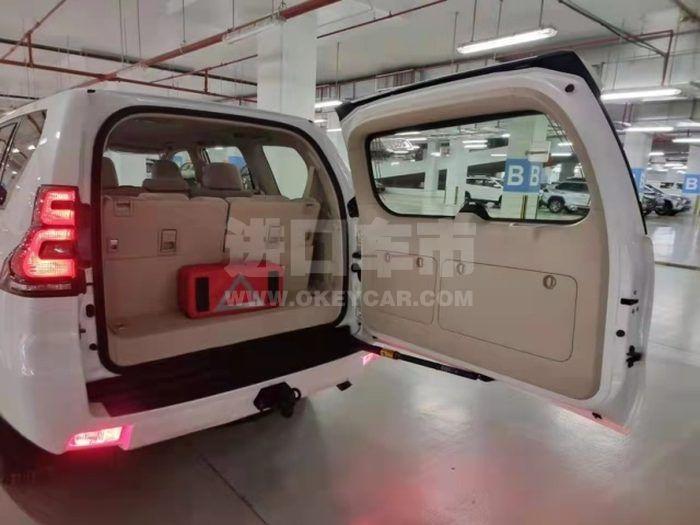 fb1e193050403b1c2a78baed78d333f4