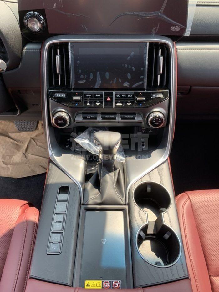 fe36a521e90f1f5303cdd541531f8294