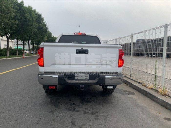 68811189d5d30843fd8a421e840d463f