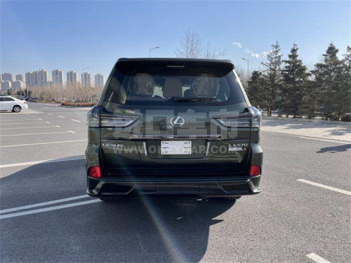 6eb83968a28d2c3a3356023c23cf82e8