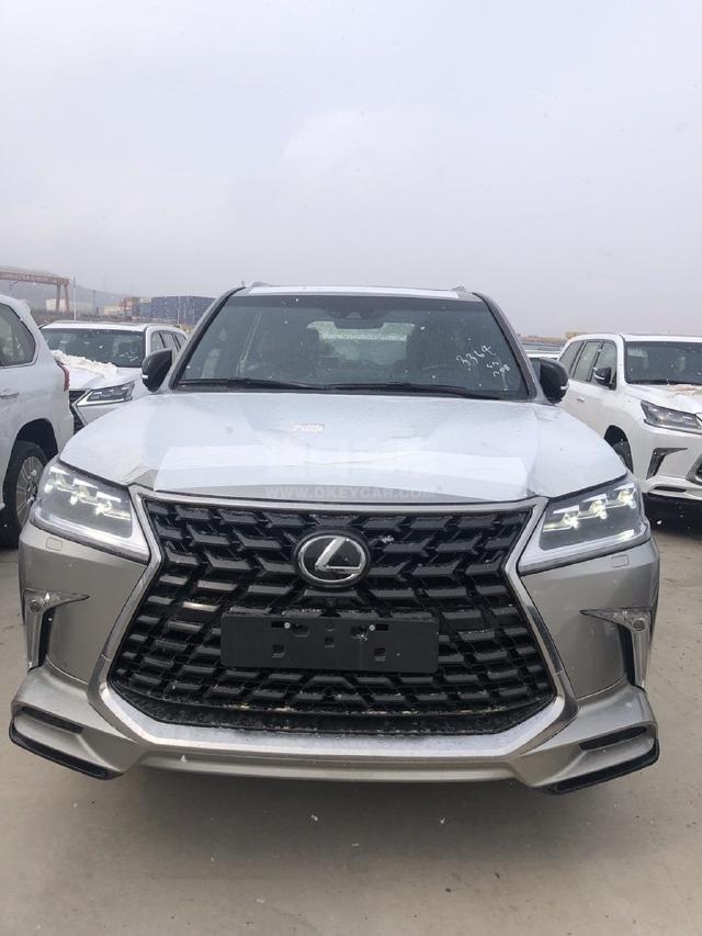 中东版2021款 雷克萨斯LX570 限量 S