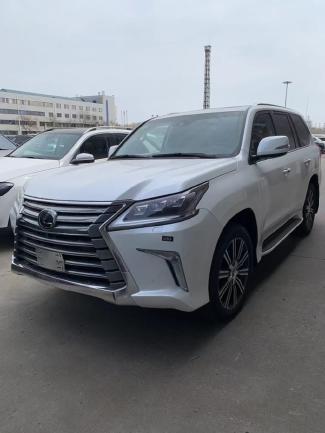 2021款 雷克萨斯LX570 标准型 海外直采，可视频验车，现货现发货到付款，分期送三年质保，提前还款无违约金，慧美汽车任经理：1852640119