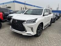 2021款 雷克萨斯LX570 八座 豪华包 运动包