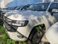 2022款 丰田酷路泽3500 3.5T EX-R 迪拜版