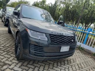 2022款 路虎揽胜行政3.0T P400 汽油 HSE 国六支持全国分期购车 同微信13146453333