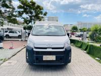 2022款 丰田海狮 3.5L 自动 13座