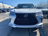 2021款 雷克萨斯LX570 八座 豪华包 运动包