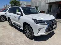 2021款 雷克萨斯LX570 八座 豪华包 运动包