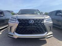 2021款 雷克萨斯LX570 八座 豪华包 运动包