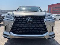 2021款 雷克萨斯LX570 八座 豪华包 运动包