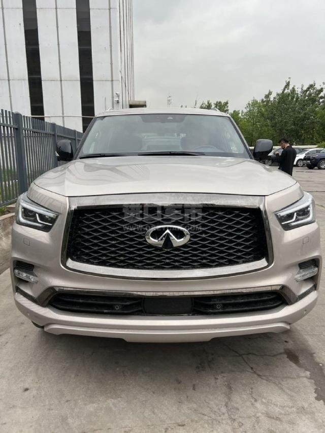 加版2022款 英菲尼迪QX80 5.6L 四驱 LUXE标准型