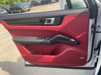 保时捷卡宴(凯宴)