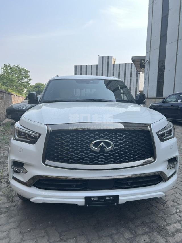 加版2022款 英菲尼迪QX80 5.6L 四驱 Pro顶配