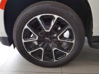 雪佛兰萨博班(Suburban)