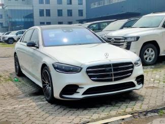 2022款 奔驰S500 四驱 长轴 AMG 海外直采，可视频验车，现货现发货到付款，分期送三年质保，提前还款无违约金，慧美汽车任经理：1852640119