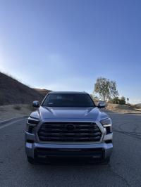 2023款 丰田红杉3.5T 混动 四驱 Limited