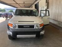 2022款 丰田FJ酷路泽 4.0L GX-R 两气 蠕行 大屏 气泵