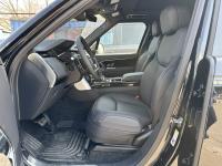 路虎揽胜行政3.0汽油