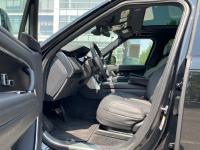 路虎揽胜行政3.0汽油