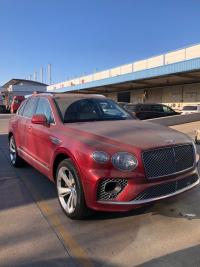 2022款 宾利添越 4.0T 五座