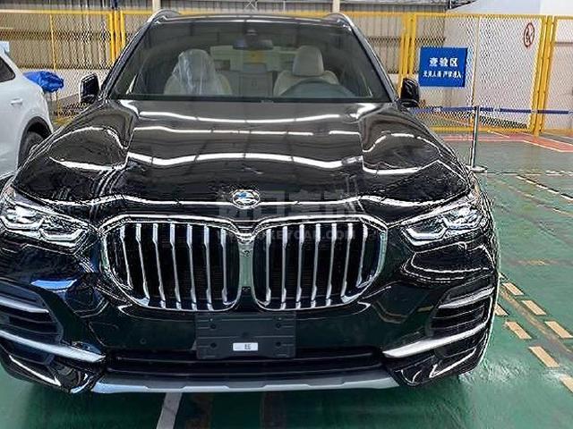 墨版2022款 宝马X5 xDrive45e 插电混动 XLine