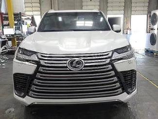 2023款 雷克萨斯LX600 7座 Premium高级 海外直采，可视频验车，现货现发货到付款，分期送三年质保，提前还款无违约金，慧美汽车任经理：1852640119