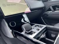 路虎揽胜行政3.0汽油