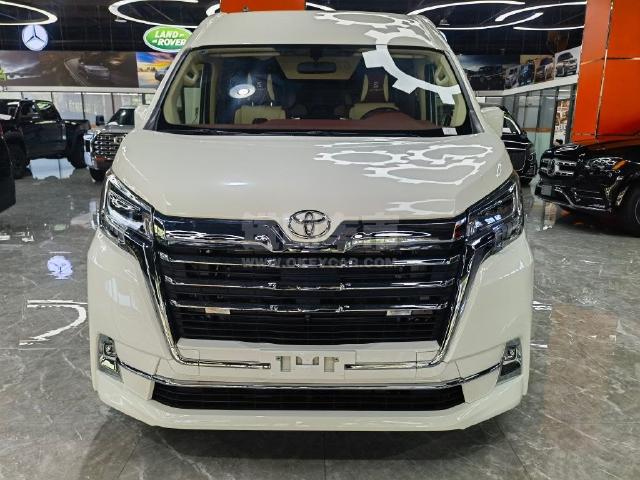 中东版2022款 丰田海狮 3.5L 自动 7座