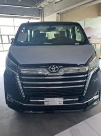 2023款 丰田格兰维亚 2.8T 柴油 Premium高级版