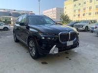 宝马X7