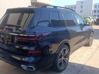 宝马X7