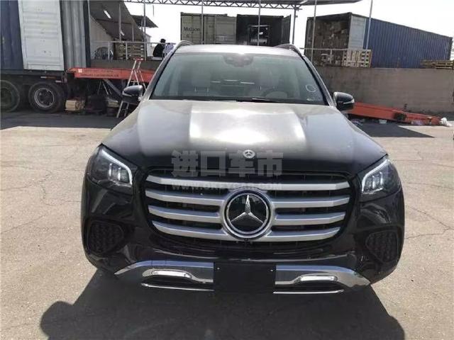 美规2024款 奔驰GLS450 6座 无AMG包