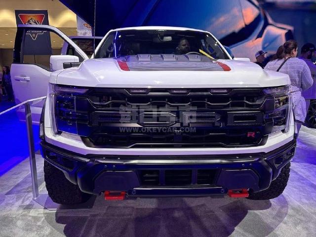 美规2024款 福特F150 5.2T 四门 Raptor猛禽 猛禽R包