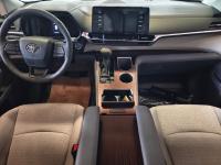 丰田塞纳(赛那)