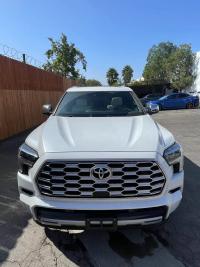 2024款 丰田红杉 3.5T 混动 四驱 Capstone顶点