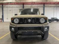 2025款铃木吉姆尼 1.5L 三门 自动 顶配GLX