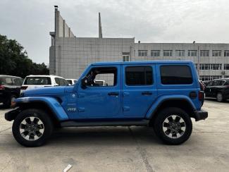 2022款 Jeep牧马人 3.0T 柴油 四门 Sahara 高地版 