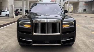 2023款 劳斯莱斯库里南(Cullinan)6.7T Black Badge 