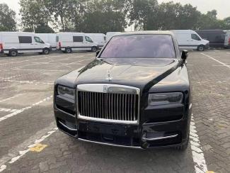 2024款 劳斯莱斯库里南(Cullinan) 6.7T Black Badge 