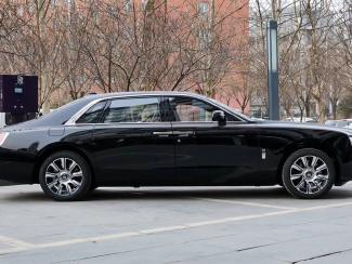 2024款 劳斯莱斯古思特6.7T 标准轴距版 13820841466刘经理（同微信号）支持全国分期