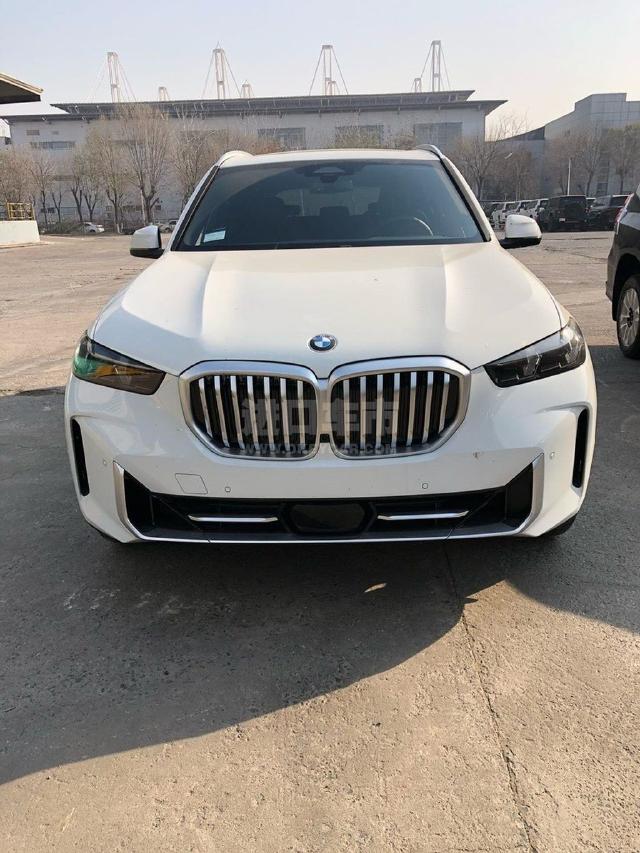 美规2024款 宝马X5 xDrive40i XLine